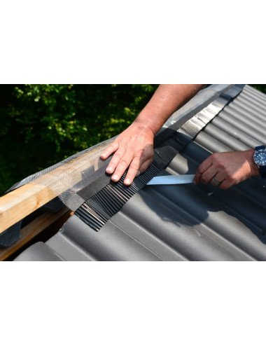 DELTA®-PRO ROLL – Sottocolmo ventilato per tetti inclinati UNI 9460