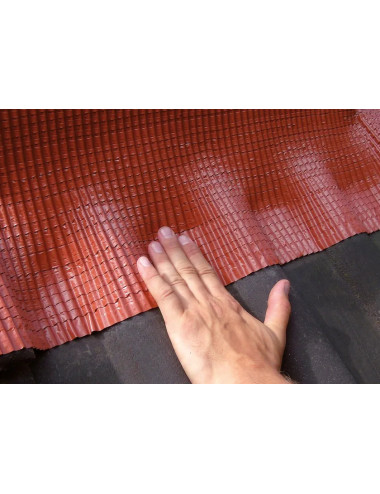 Raccordo autoadesivo per tetti – Alternativa a piombo, rame e zinco