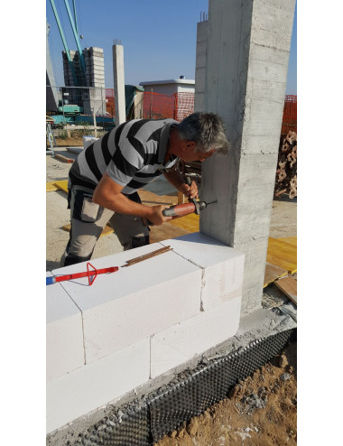 BACCHI GASBETON ACTIVE BLOCCO SUPER-ISOLANTE IN CLS CELLULARE PER MURATURE ESTERNE
