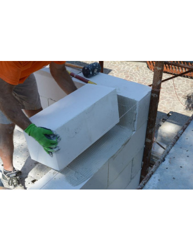 BACCHI GASBETON SYSMIC BLOCCO IN CLS CELLULARE PER MURATURE PORTANTI ANTISISMICHE